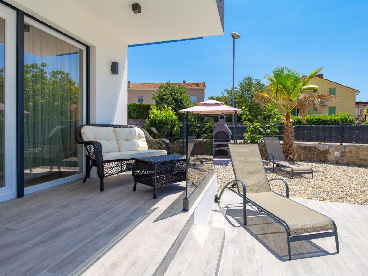 Holiday Home Villa Palma - Krk148 By Interhome Pinezići Exterior foto